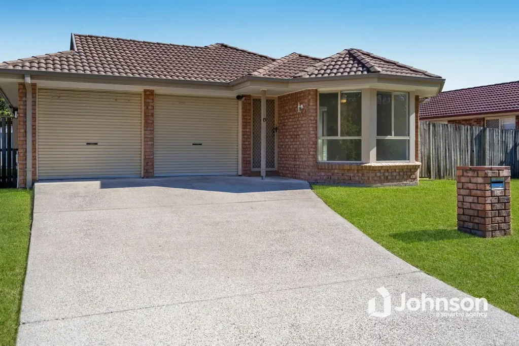 15 Billabong Drive, Crestmead, QLD 4132