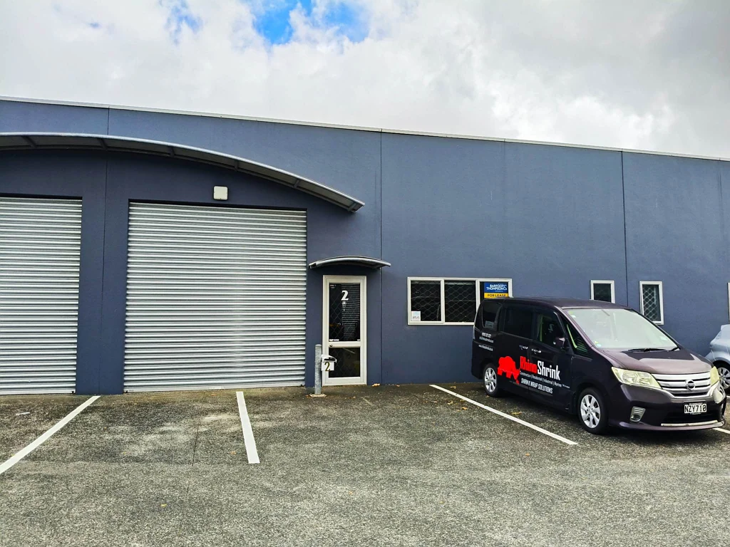 Henderson COMPACT INDUSTRIAL