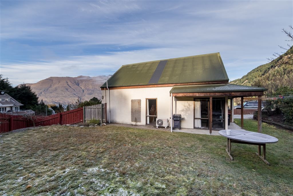 25b Williams Street, Fernhill/Sunshine Bay, Queenstown Lakes, 3 habitaciones, 0 baños