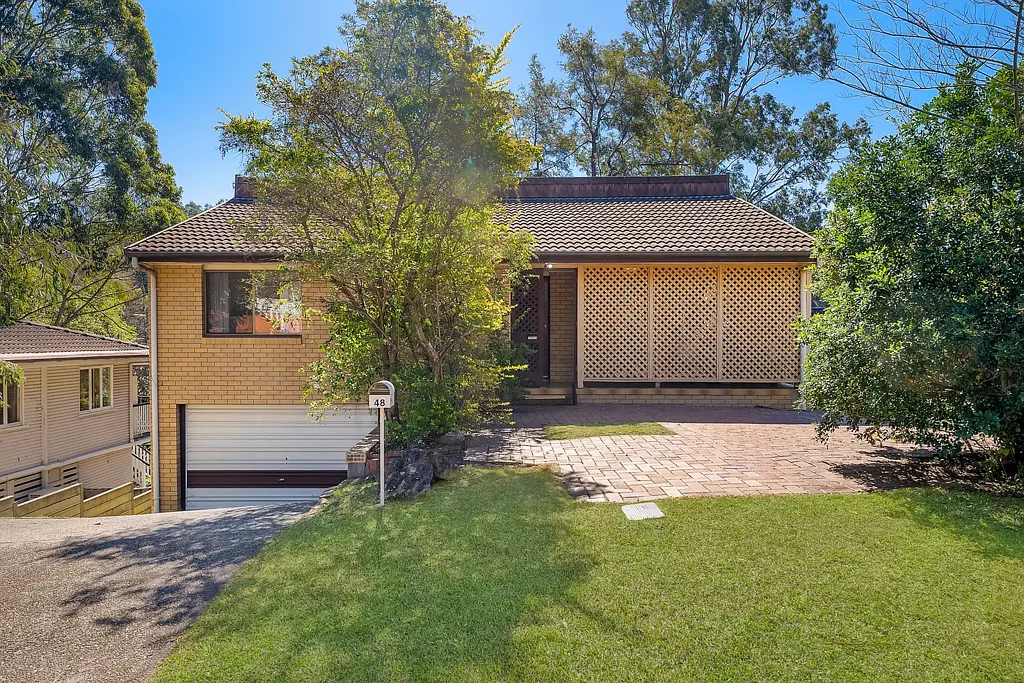 Tarragindi 3 Bedroom Reside, renovate, or rebuild on a prized, tranquil 663sqms