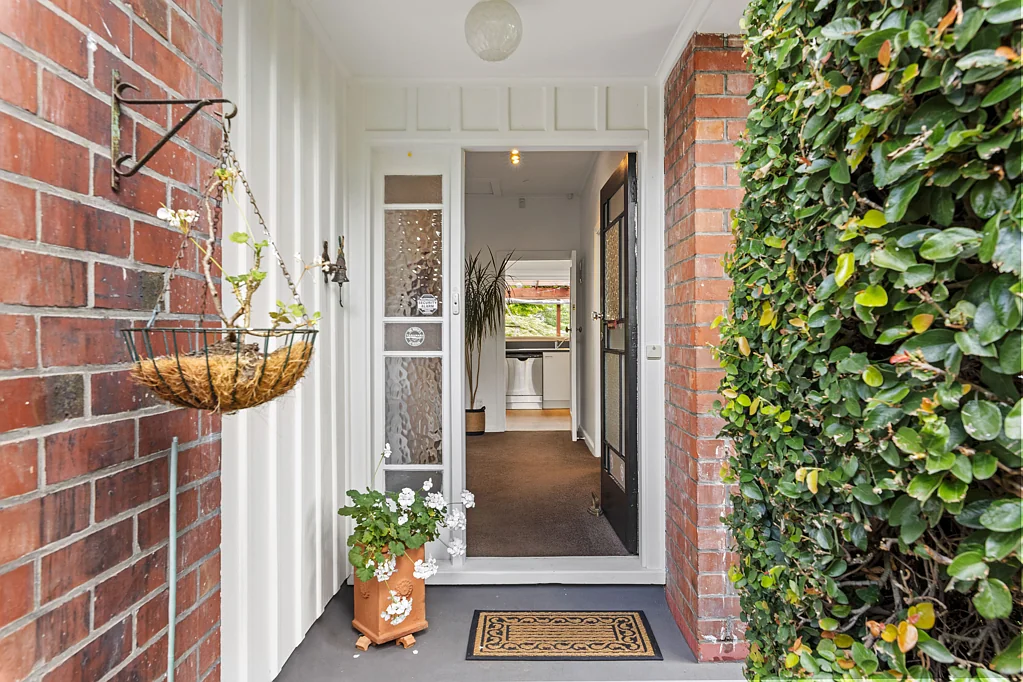5 McCombs Street, Somerfield, Christchurch, Canterbury