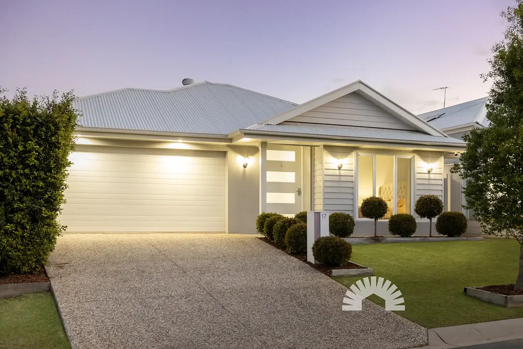 Morayfield 4બેડરૂમ Modern Family Living in Morayfield