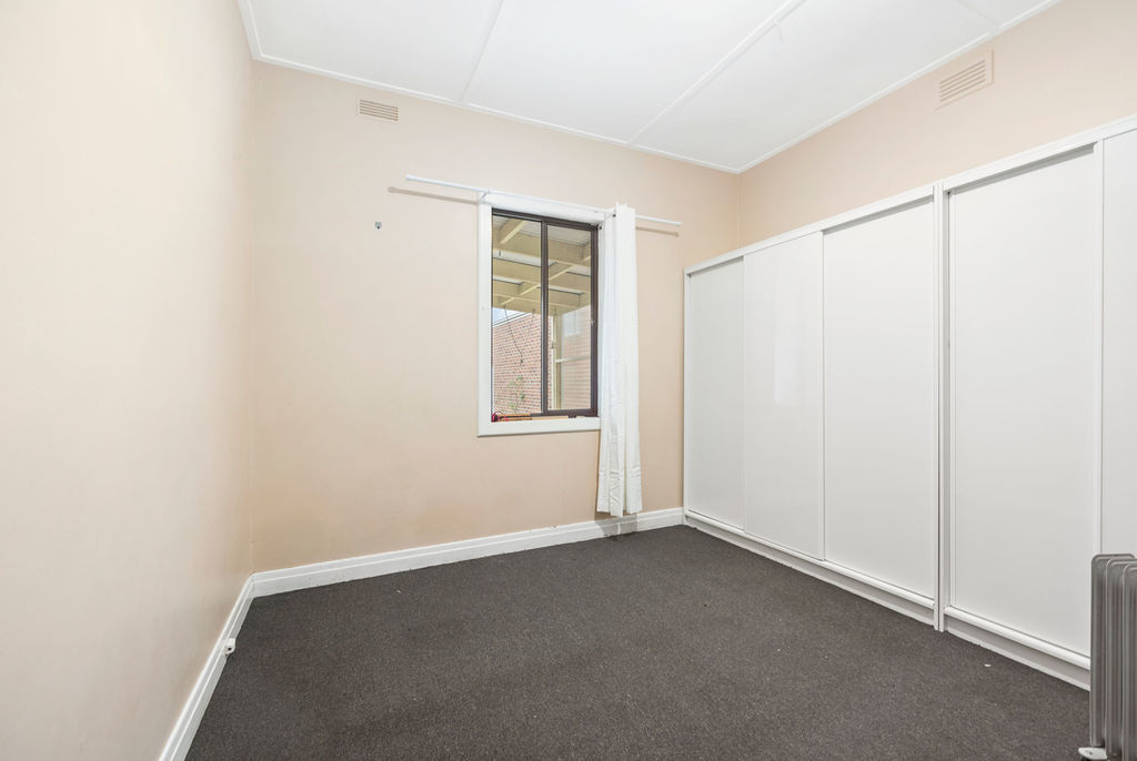 1A TREVOR ST, BALLARAT EAST VIC 3350, 0 غرف, 0 حمامات, House