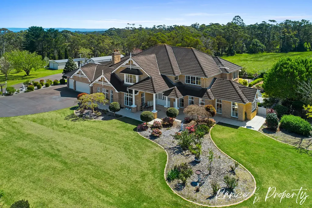 Kenthurst 6部屋 OPEN HOME THIS SATURDAY 1ST NOVEMBER AT 11:00 - 11:45AM