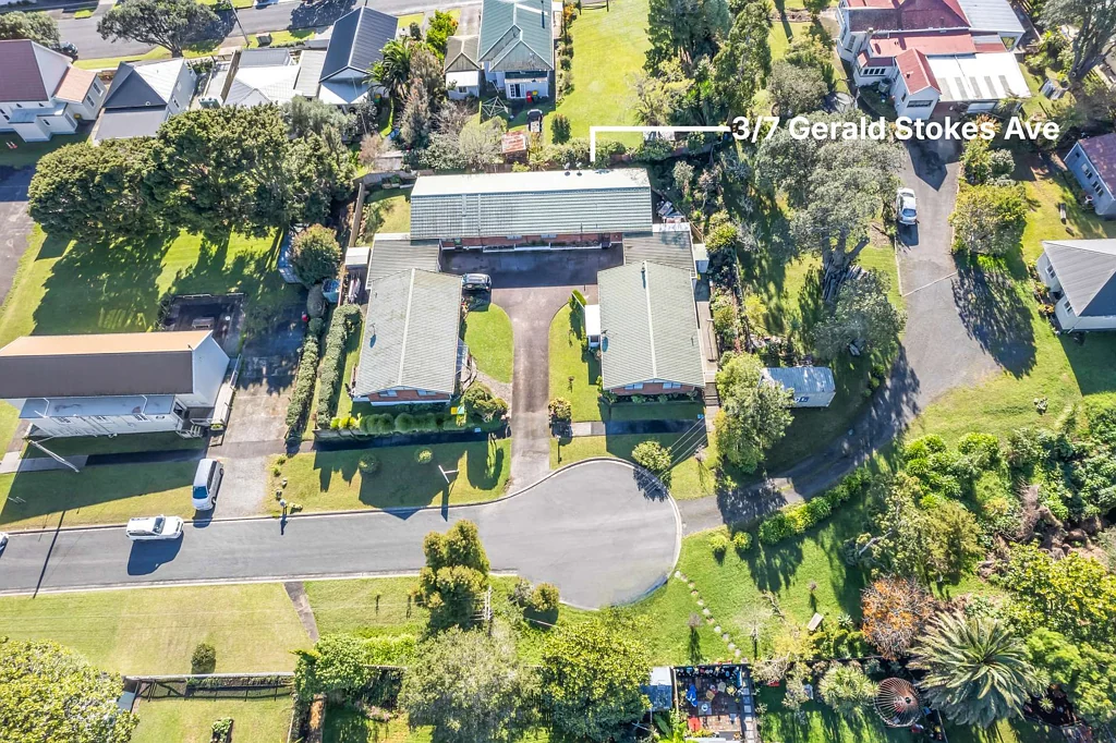 Helensville 2ਬੈੱਡਰੂਮ As Rare as Rocking Horse Droppings!