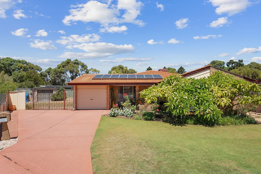 10 Canterbury Mews, Port Kennedy, WA 6172