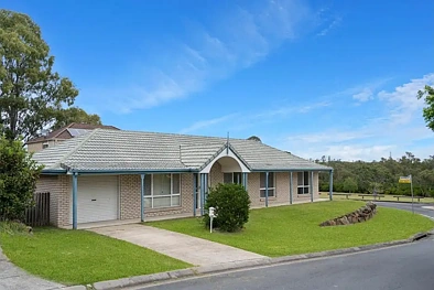 42 Oberon Esplanade, Hemmant, QLD 4174, 3 कमरे, 1 बाथरूम, House