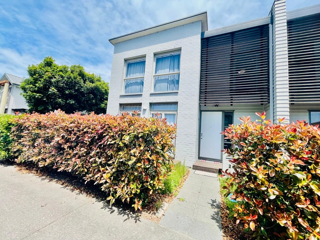 TAKANINI, 1 Bedroom