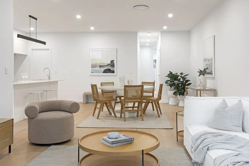 Balgownie 4ਬੈੱਡਰੂਮ Sophisticated foothills sanctuary