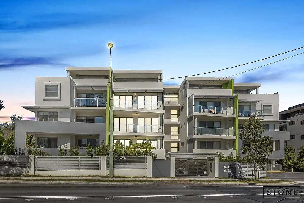 Spacious two-bedroom apartment in Hornsby North Public School catchment