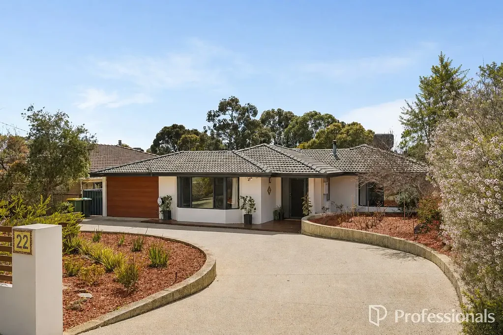 22 Temby Avenue, Kalamunda, WA 6076, 4 Bedrooms, 2 Bathrooms, House