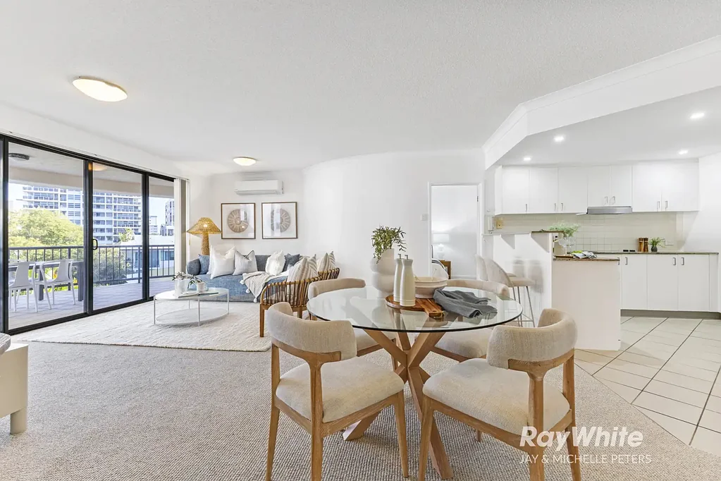 Scarborough 3Kwarto Coastal Living Made Easy - Location, Lifestyle & Lock-Up-And-Leave Convenience