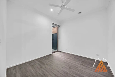 37 Frontier Circuit, Tarneit, VIC 3029, 3房, 2浴, House