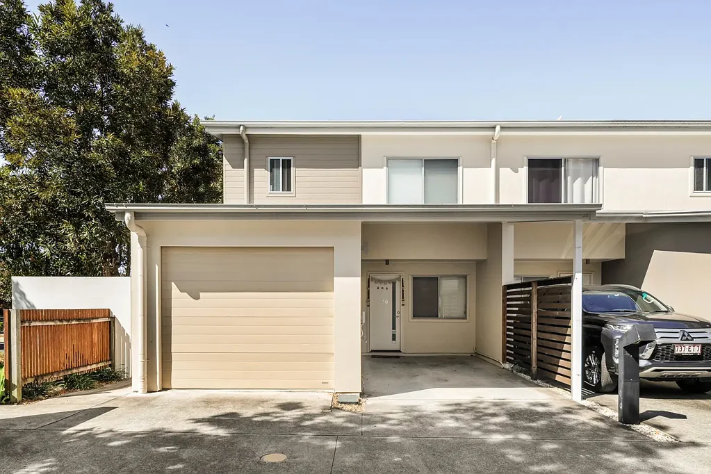 Taigum 3房 Taigum备受追捧社区的低维护生活 Easy-Care Living in a Sought-After Taigum Complex