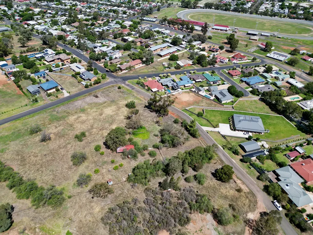 Parkes Two expansive blocks of land - side by side on separate titles