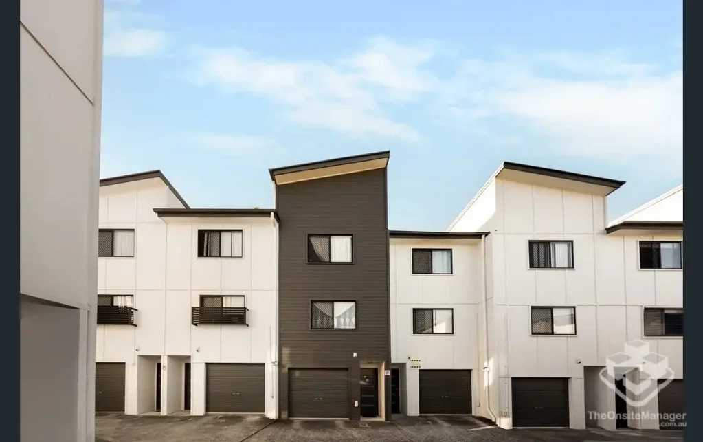 Modern Townhouse Living in a Prime Kingston Location- 3 Level Townhouse with 3 Ensuites