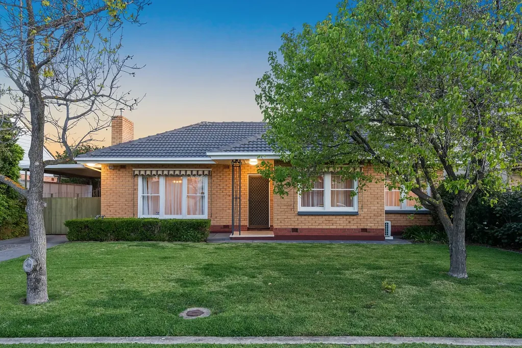 15 Charles Veale Drive, West Beach, SA 5024