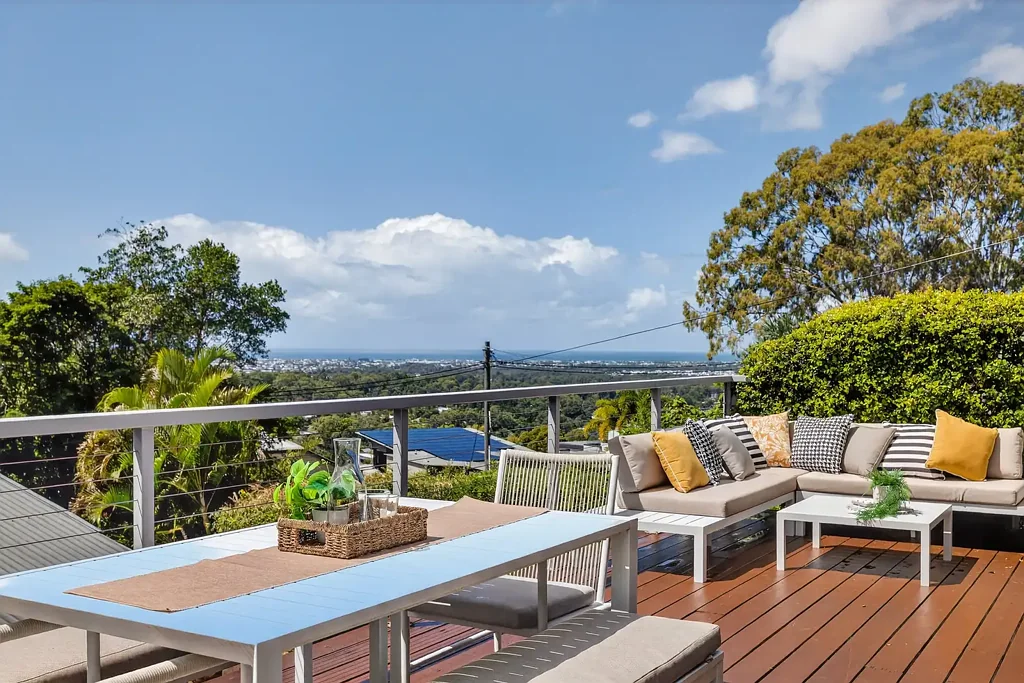 Buderim 4chambre PREMIUM LOCATION WITH SWEEPING OCEAN VIEWS