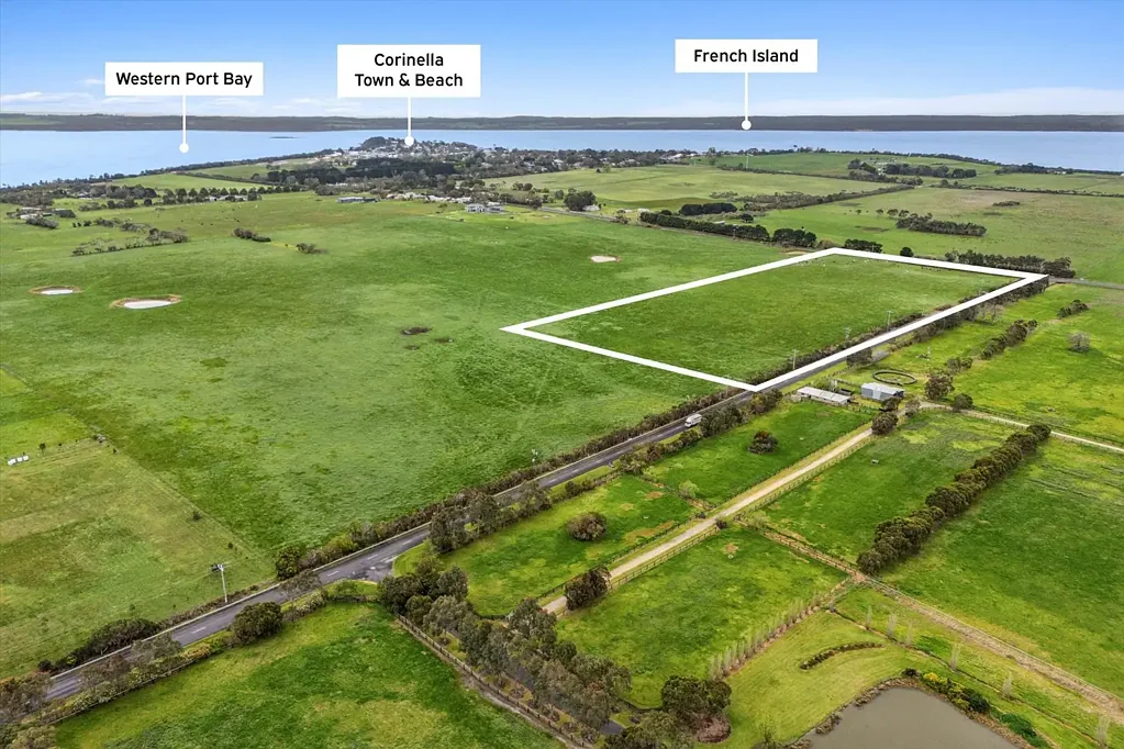 Coronet Bay  An exceptional lifestyle opportunity awaits