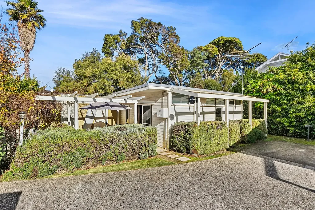 Barwon Heads 1 Bedroom A Unique Inner Village Lifestyle