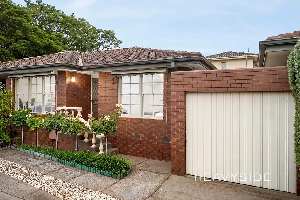 Surrey Hills 2ਬੈੱਡਰੂਮ Fresh, Inviting and Positioned for Everyday Living