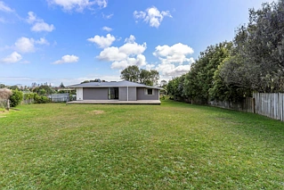 16 Rata Street, Waiuku, Franklin