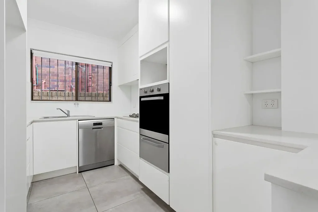 Renovated 3-Bedroom Townhouse
