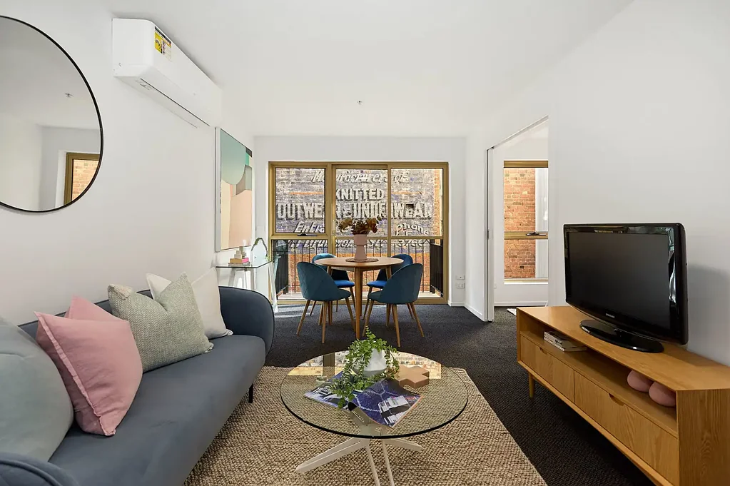 204/2-20 Finlay Place, Carlton, VIC 3053
