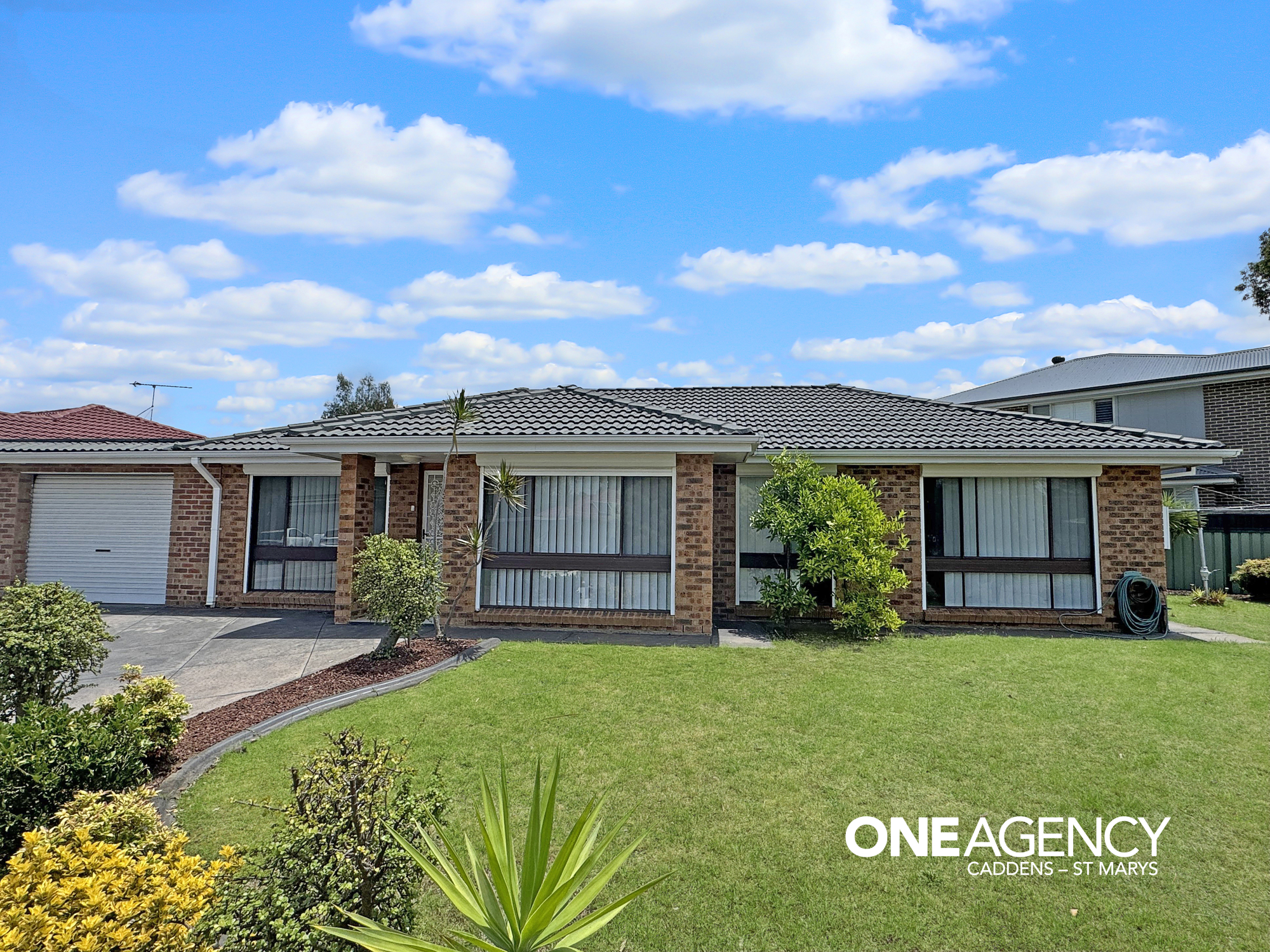 1 ALDINGA PL, CLAREMONT MEADOWS NSW 2747, 0 Kuwarto, 0 Banyo, House