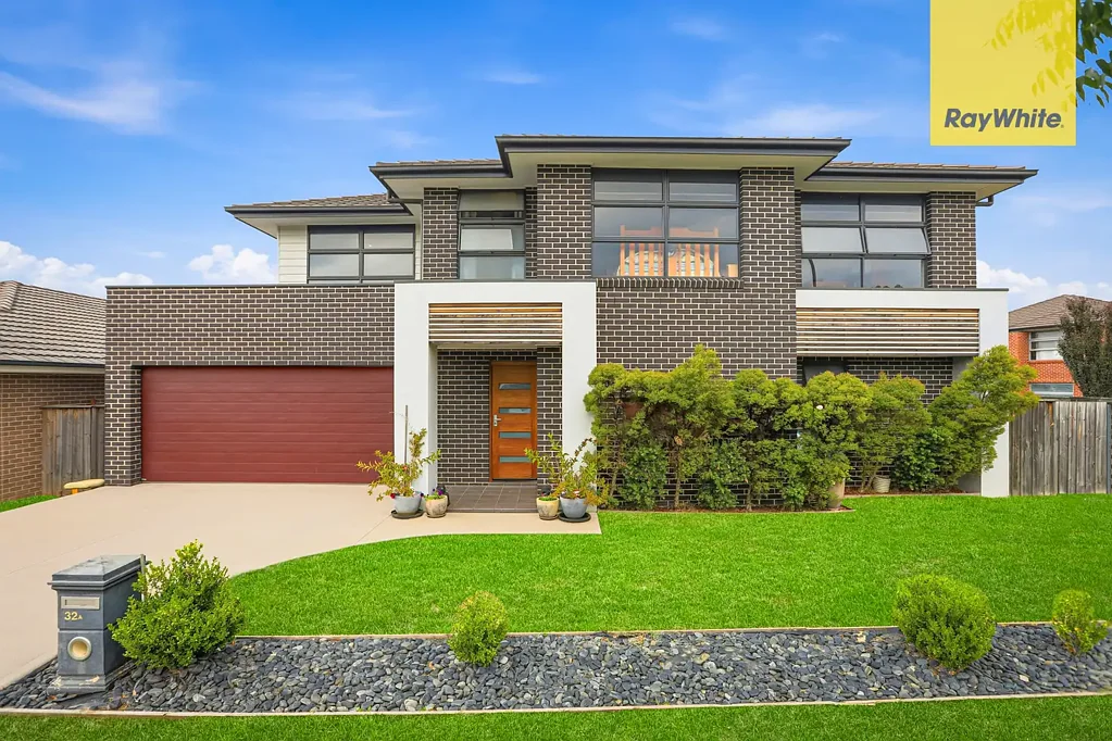 32A Summerland Crescent, Colebee, NSW 2761