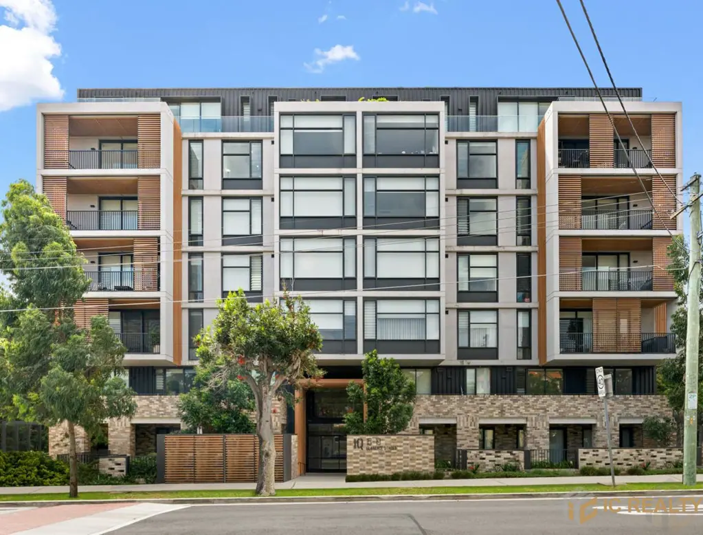 Burwood 3Habitaciones Luxury High-Floor 3-Bed Living | Sweeping Views | 2 Secure Parking Spaces
