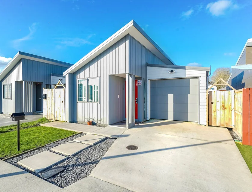 14 Clayden Shuttleworth Street, Papakura, Papakura, 3部屋, 2バスルーム, House