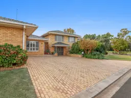 22 LANGLEY CRES, Griffith