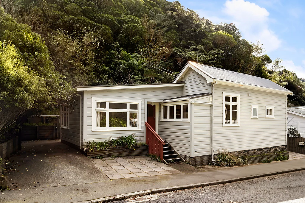 94 Holloway Road, Aro Valley, Wellington
