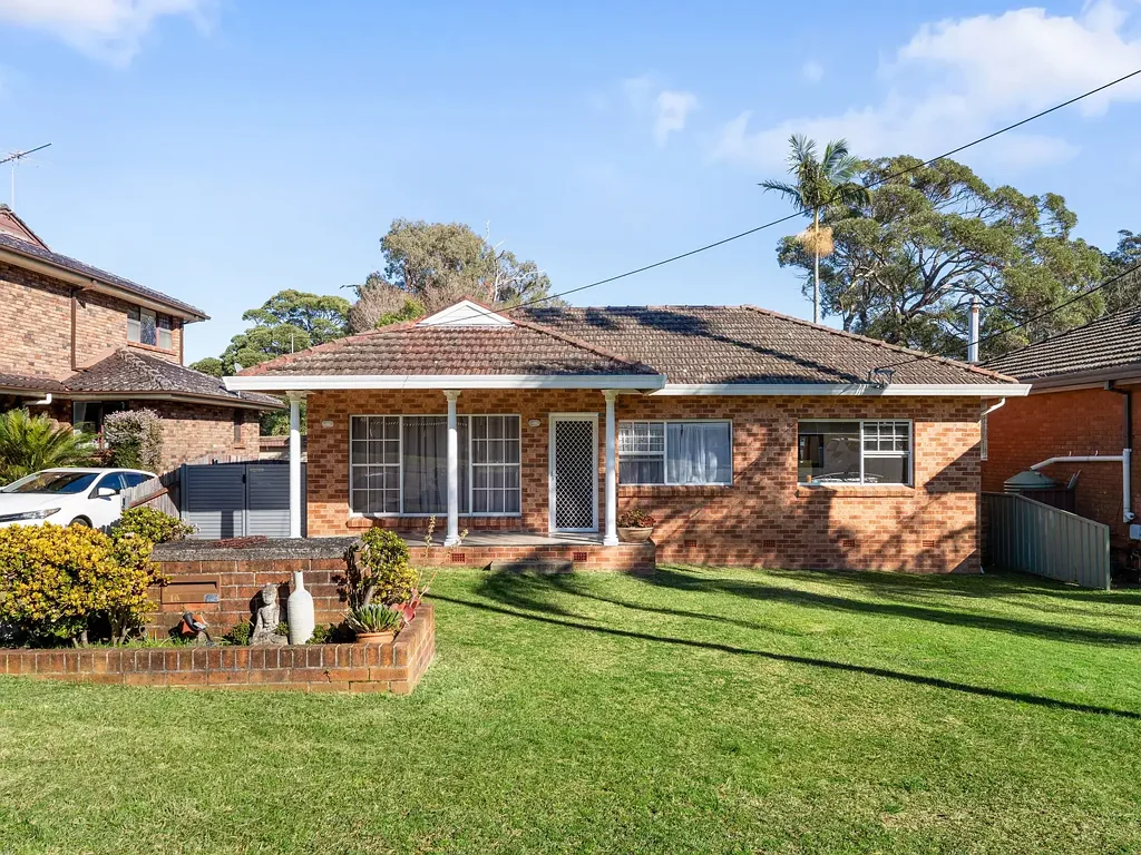 Heathcote 4房 迷人的平层住宅，潜力无限 Appealing Level Home With Endless Potential
