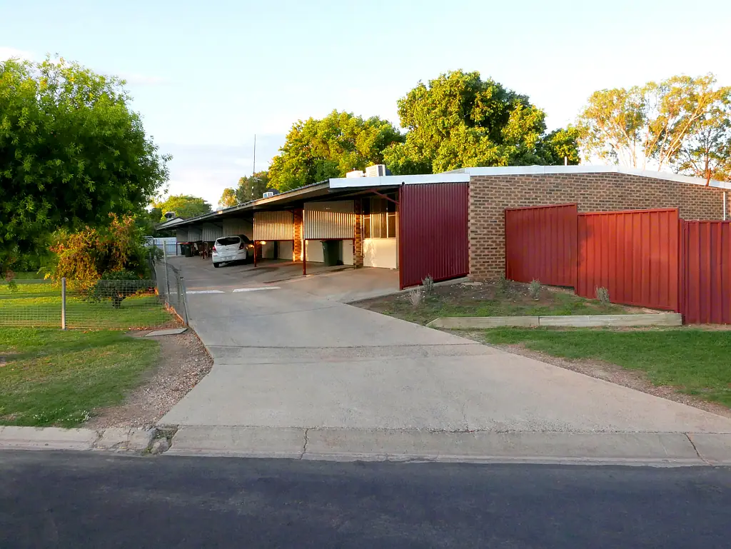 2/57 Russell Street, Goondiwindi, QLD 4390