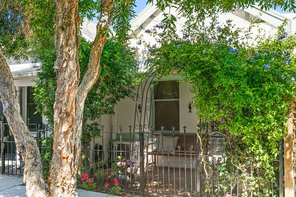24 Harwood Place, West Perth, WA 6005
