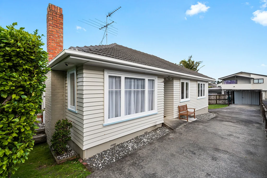 21 Tane Street, New Lynn, Waitakere City, Auckland
