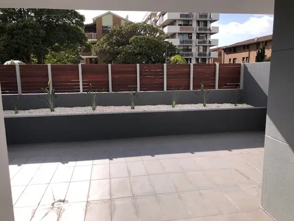 ‘Trilogy Building” – Executive 3 Bedroom Apartment