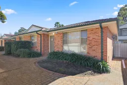 2/14 First Street, Kingswood