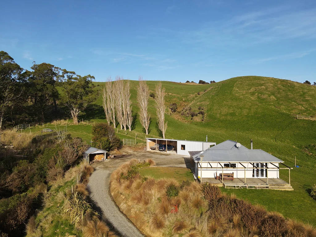 Orepuki Tuatapere Grazing Unit -Deer/Dairy Heifers/Hoggets