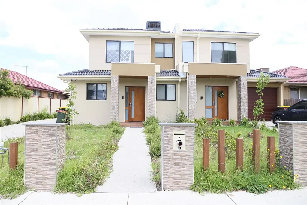 Spacious Townhome!!