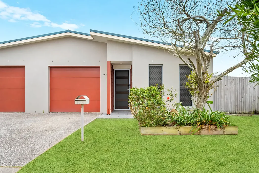 1/57 Phoenix Crescent, Rural View, QLD 4740