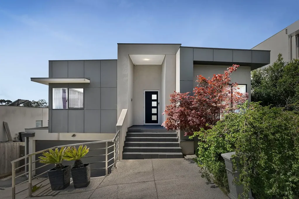 13 Olivine Road, Keilor East, VIC 3033