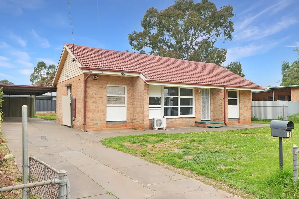 Davoren Park 3ਬੈੱਡਰੂਮ Space & Plenty of Potential