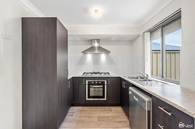 43 Belches Loop, Seville Grove, WA 6112, 3 slaapkamers, 2 badkamers, House