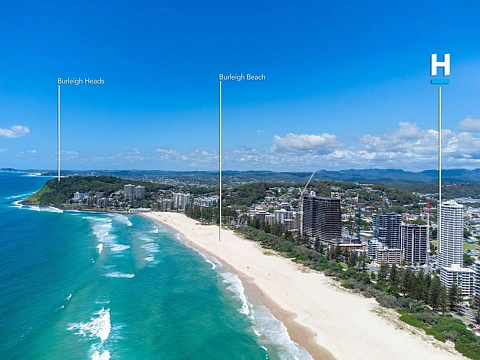 Burleigh Heads 2 Bedroom Your Beachfront Escape Awaits: 2-Bedroom Apartment at Second Avenue