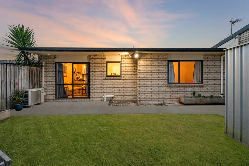 Papakura 2ਬੈੱਡਰੂਮ Brick & Tile Gem - Takanini