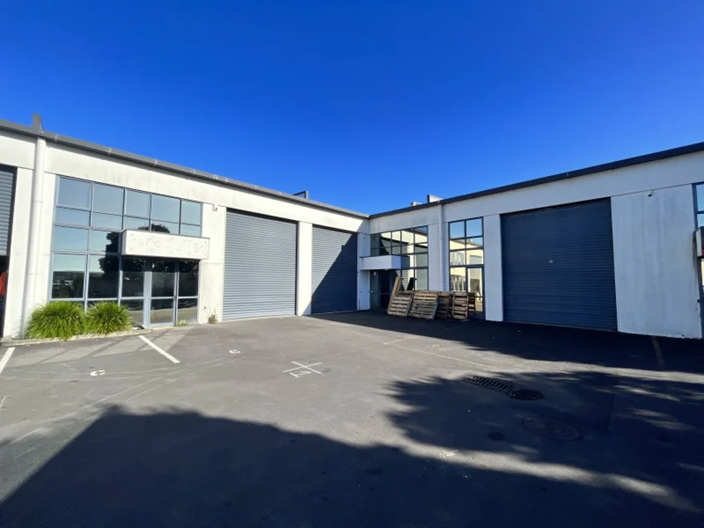 Mount Wellington 342sqm Industrial unit in a great location