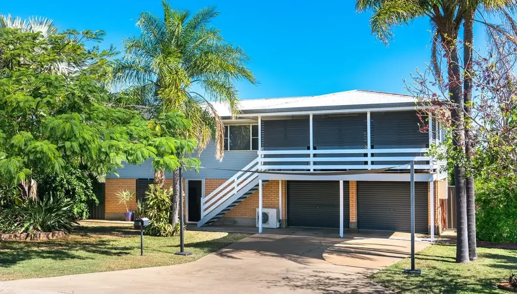 Gracemere 4ਬੈੱਡਰੂਮ Spacious Family Living on Over an Acre – Country Charm Meets Modern Comfort